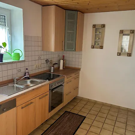 Gaestezimmer Mia 民宿