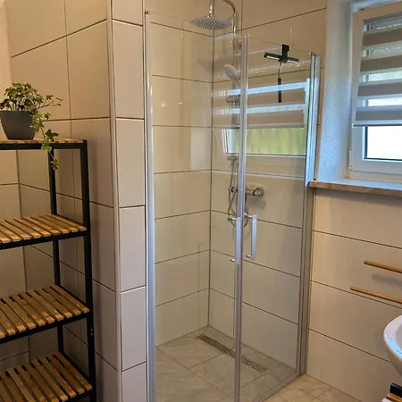 Δωμάτια σε οικογενειακή κατοικία Gaestezimmer Mia *